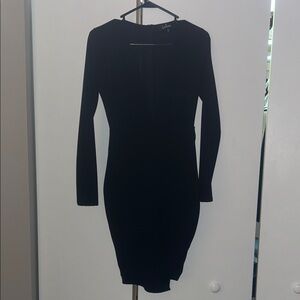 Elegant Black Long-Sleeve Dress